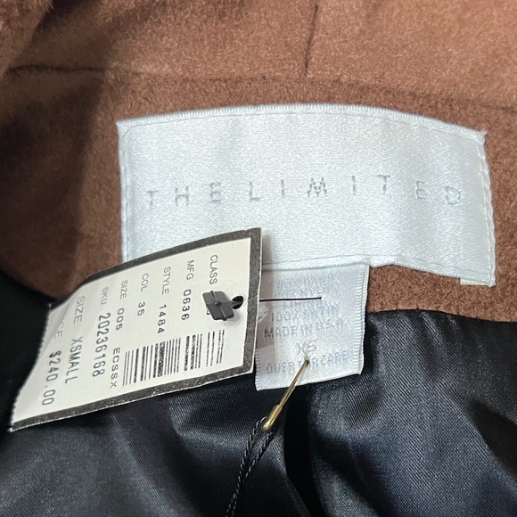 THE LIMITED NWT Women's Coat (Size XS) - Picture 13 of 16